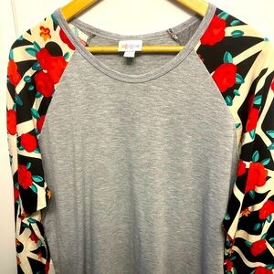 Lularoe Women’s XL L/S Shirt